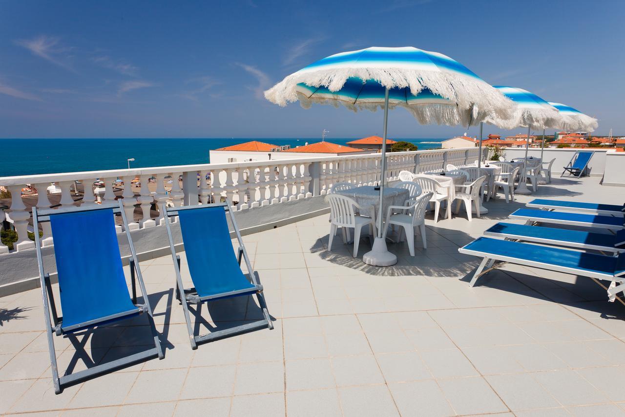 Hotel Il Settebello Marina di Cecina Esterno foto